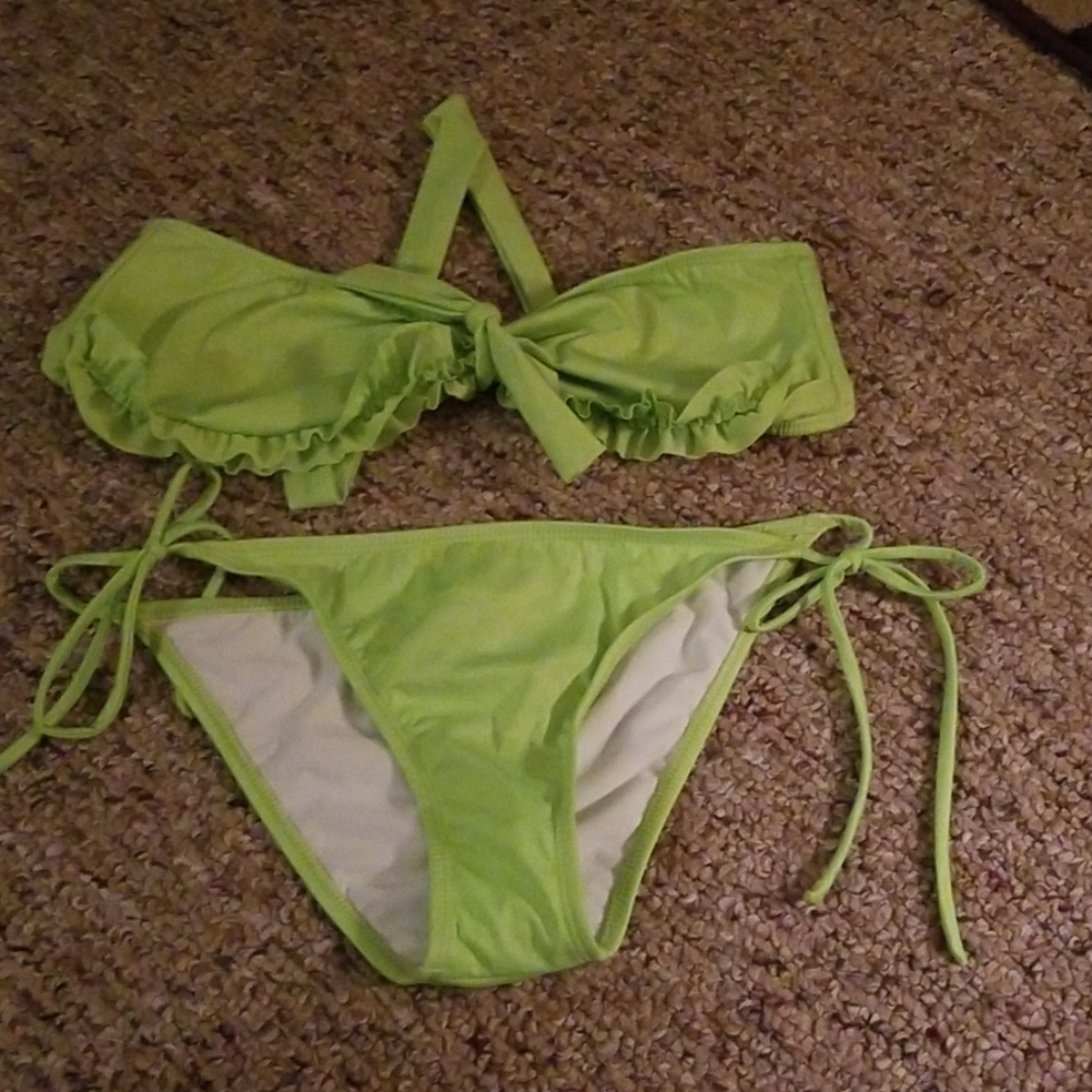 Swim suit
